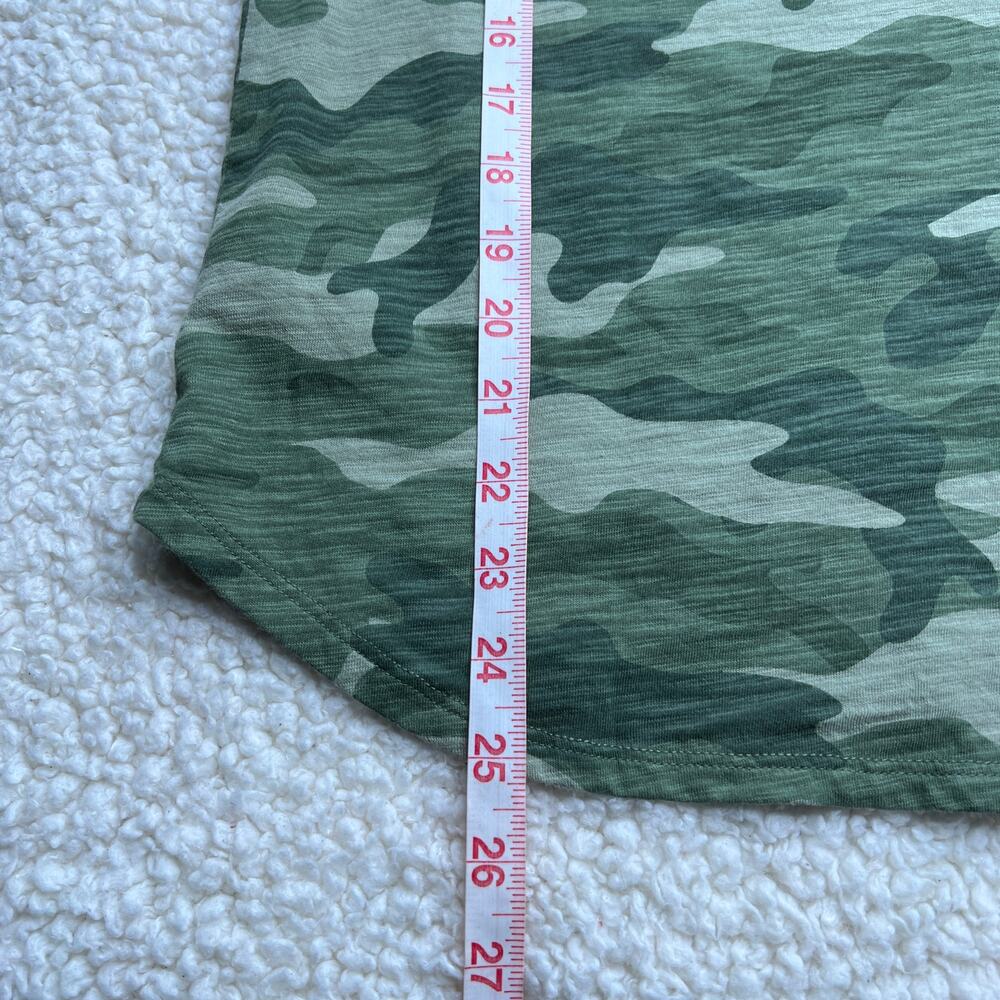 Old Navy Camo Tee Medium - Picture 6 of 6